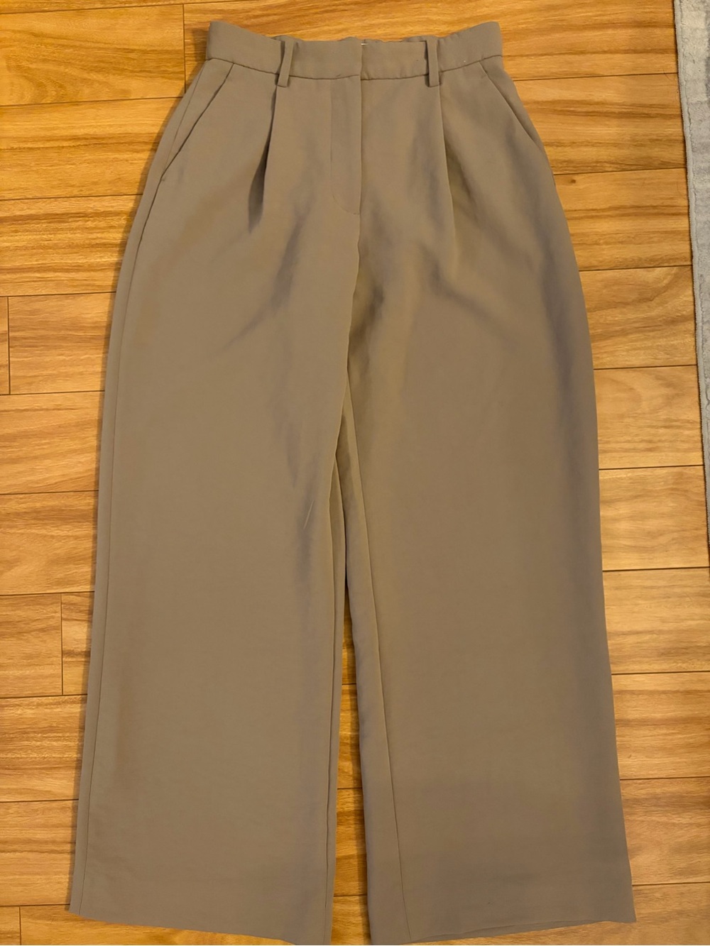 Abercrombie & Fitch Wide-Leg High-Rise Pants in Taupe